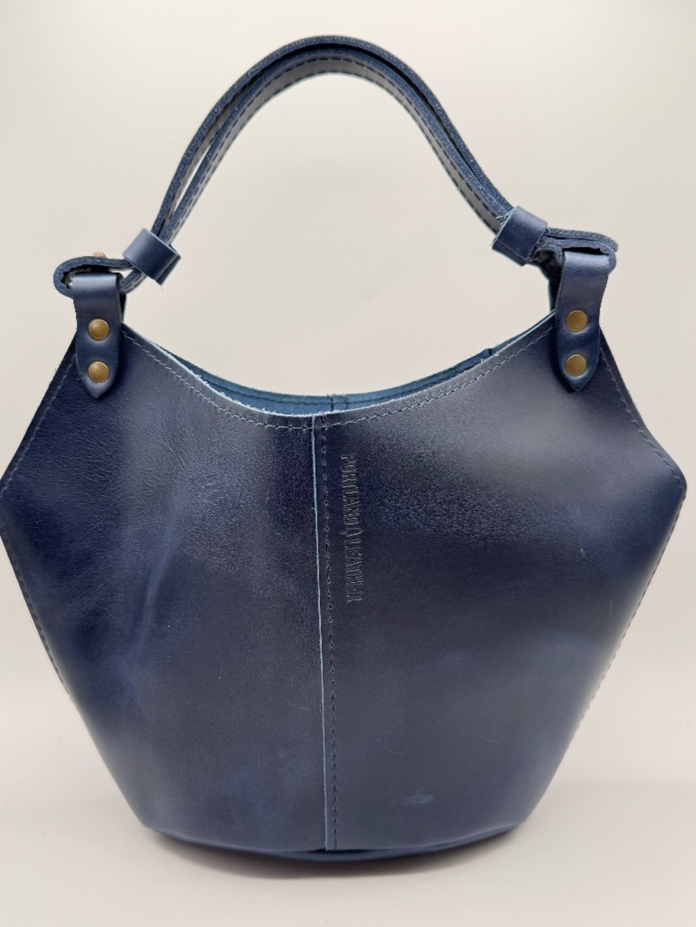 NWOT Portland Leather Goods PLG Small Kangaroo Shoulder Bag in Cowboy Blue - Picture 6 of 13